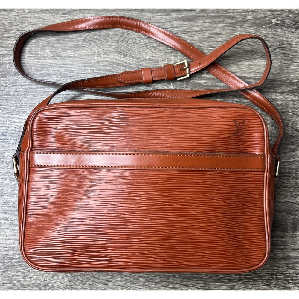 LOUIS VUITTON Trocadero 27 Shoulder Bag Epi Leather Kenya Brown France M52303